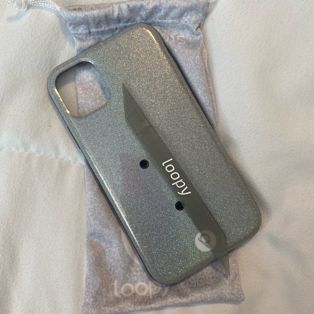 righty Loopy case for the iPhone 11/Xr (6.1" Screen)